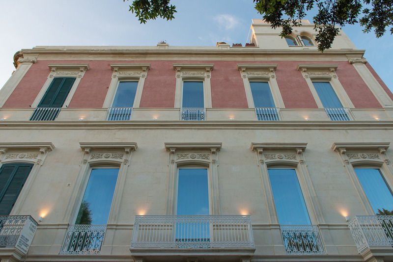 Le Bifore Charming House Lecce Exteriér fotografie